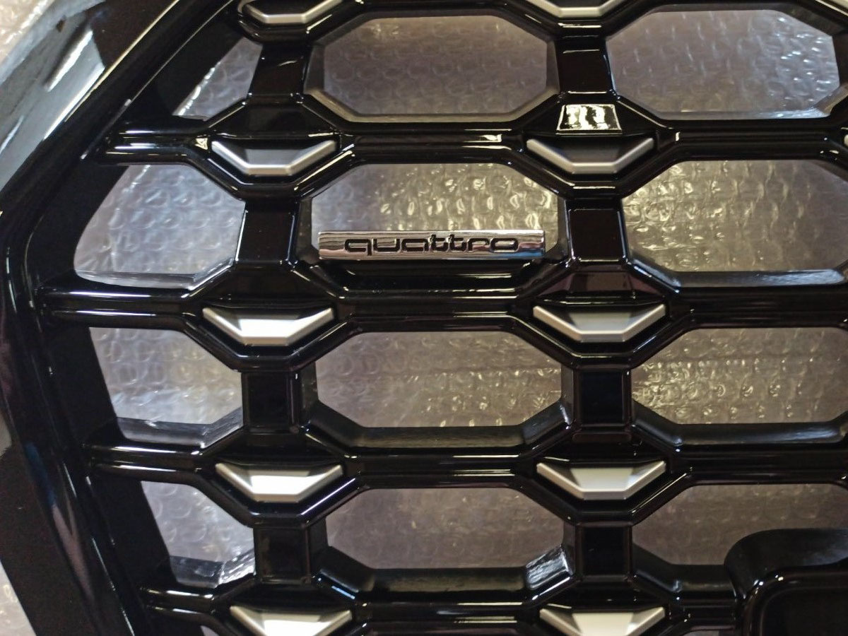 Audi Q5 LIFT FY 2016-2020 Front Grill, Honeycomb Grill, RSQ5 Black Quattro Style